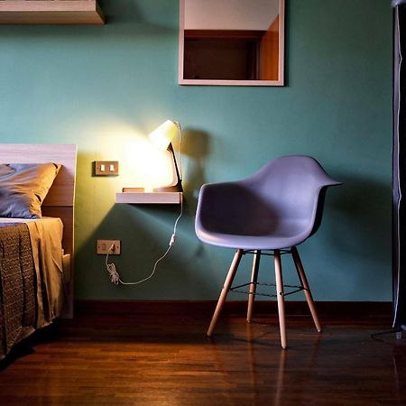 Casa Zoe Apartment Free Parking,Self Check In & Free Wi Fi Parma Exteriör bild